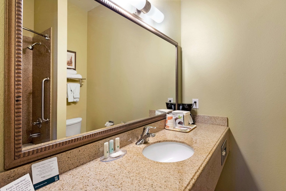 quality inn and suites la porte