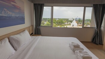 b2 surat thani boutique and budget hotel