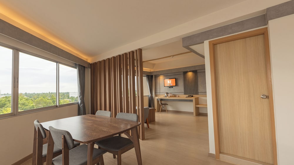 b2 surat thani boutique and budget hotel