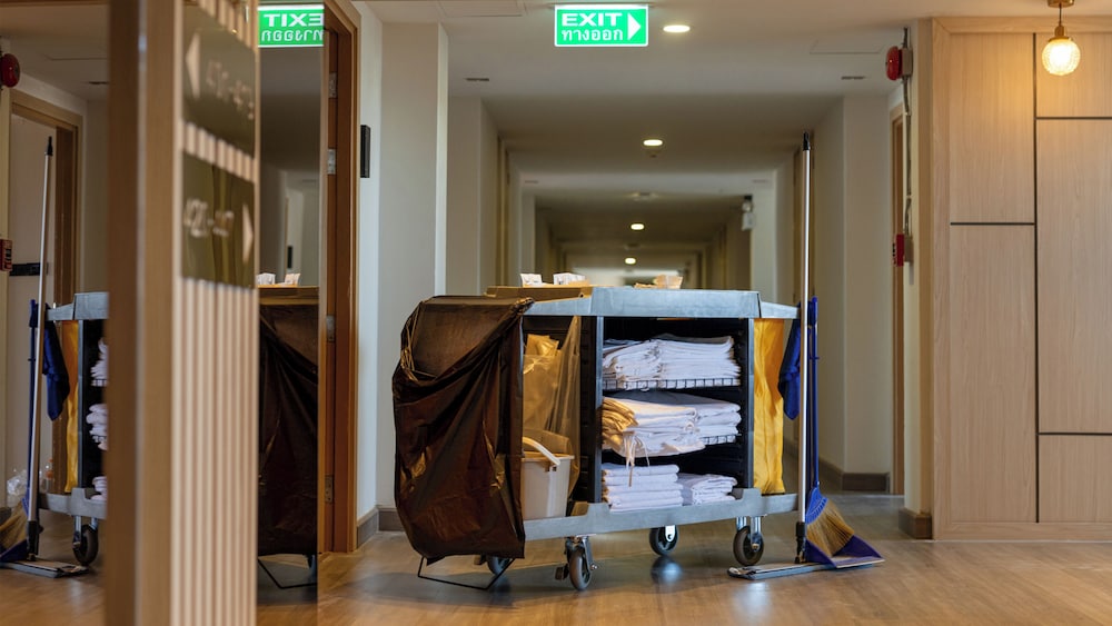 b2 surat thani boutique and budget hotel