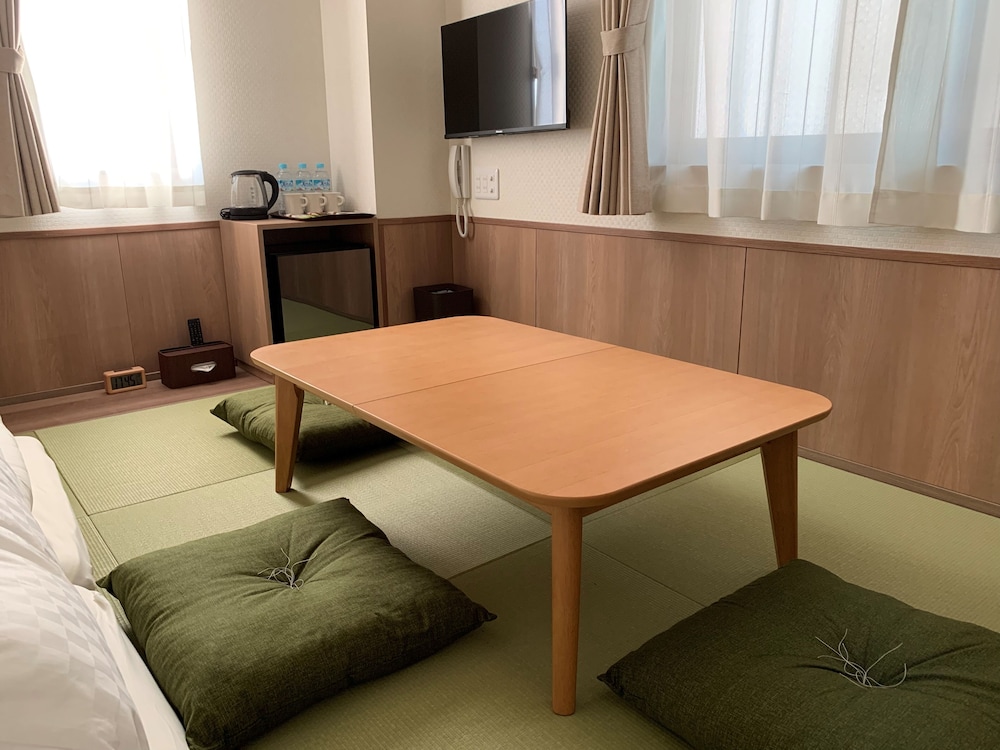 waka kyoto kawaramachi