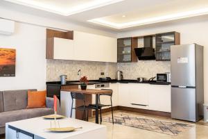 belek deluxe suit