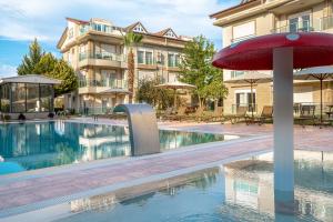 belek deluxe suit