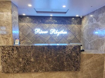 hotel river rhythm assi ghat