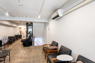 piccolo sukhumvit hostel