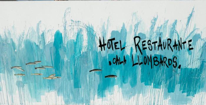 hostal cala llombards
