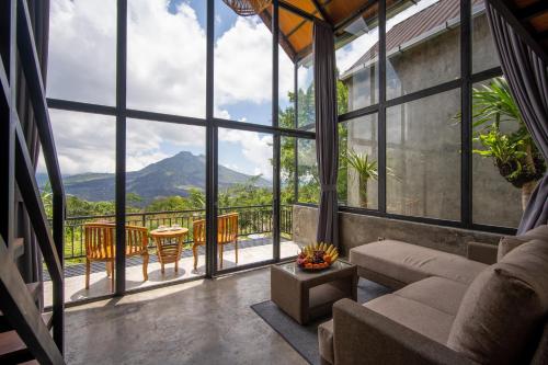 mountain peak kintamani