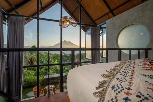 mountain peak kintamani