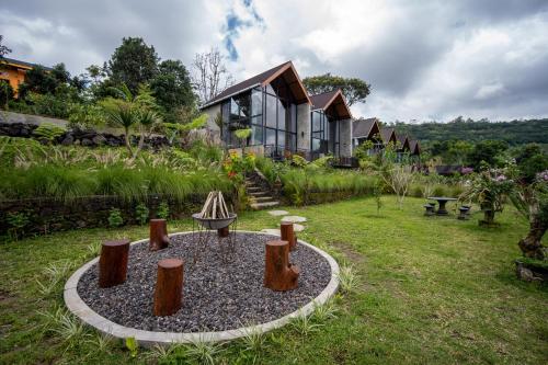 mountain peak kintamani