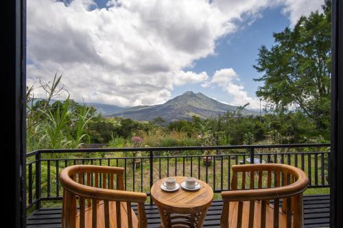 mountain peak kintamani