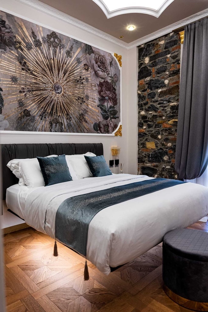 queen catlleya suite