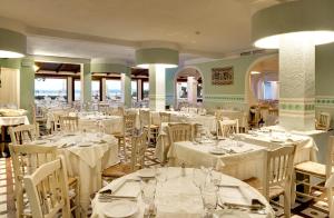 Grand Hotel Smeraldo Beach,Baja Sardinia>>Arzachena,4 star