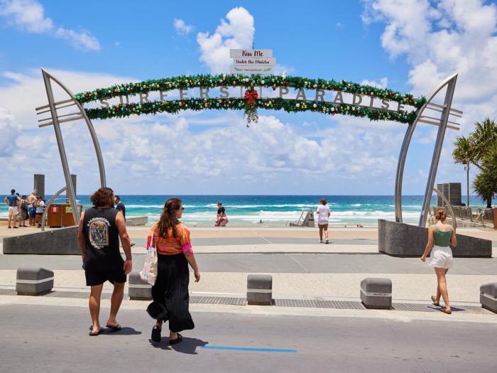 surfers paradise