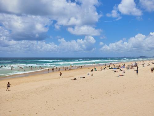 surfers paradise