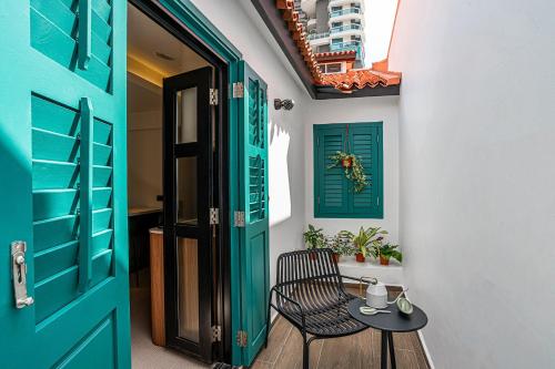 weave suites midtown