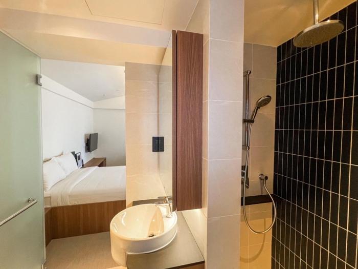 weave suites midtown