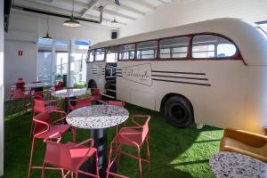 peninsula hotel motel