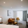 peninsula hotel motel