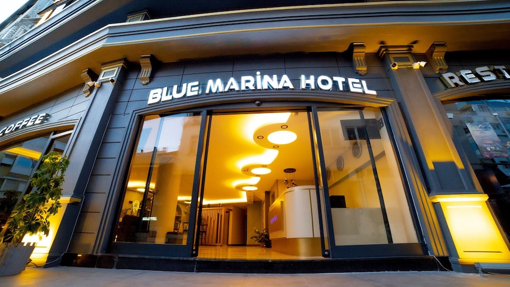 blue marina hotel and spa