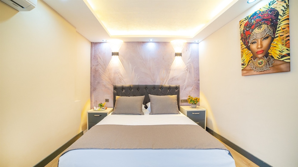 blue marina hotel and spa