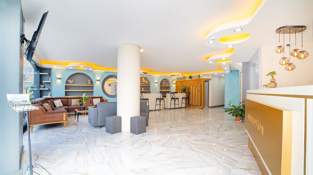 blue marina hotel and spa