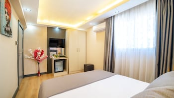 blue marina hotel and spa
