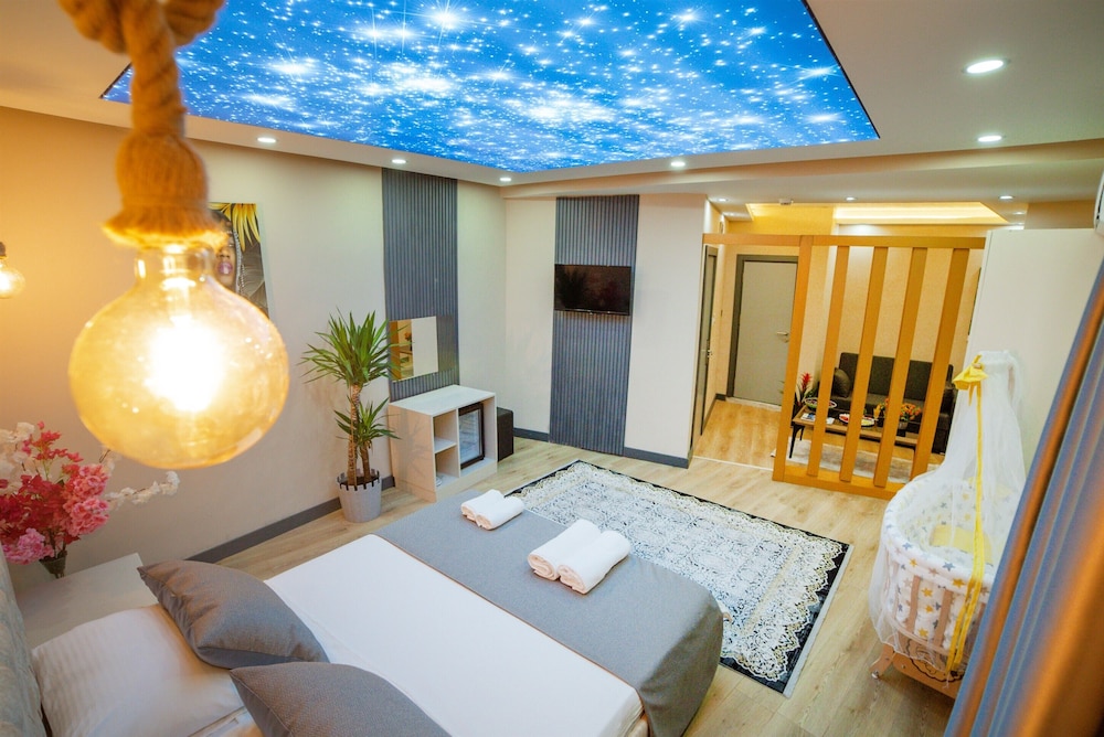 blue marina hotel and spa