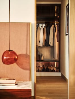 the lana dorchester collection