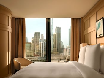 the lana dorchester collection