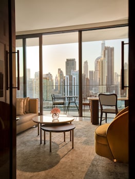 the lana dorchester collection