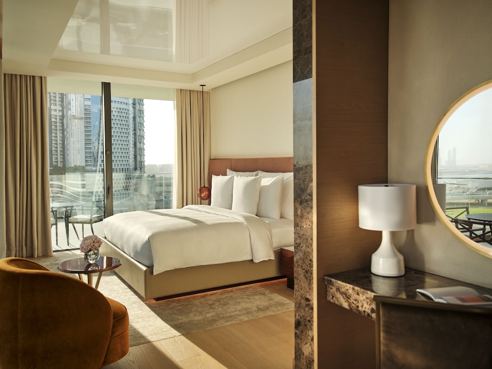 the lana dorchester collection