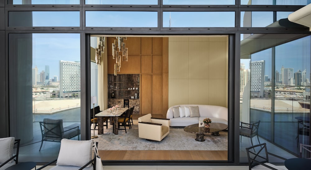 the lana dorchester collection
