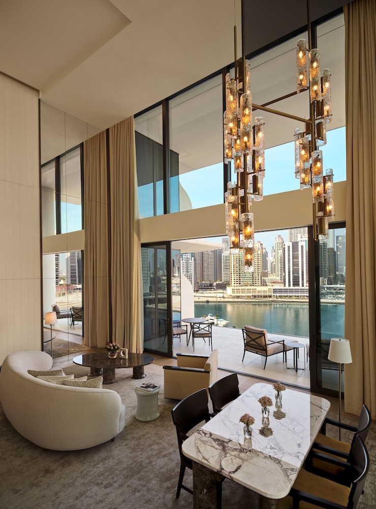 the lana dorchester collection