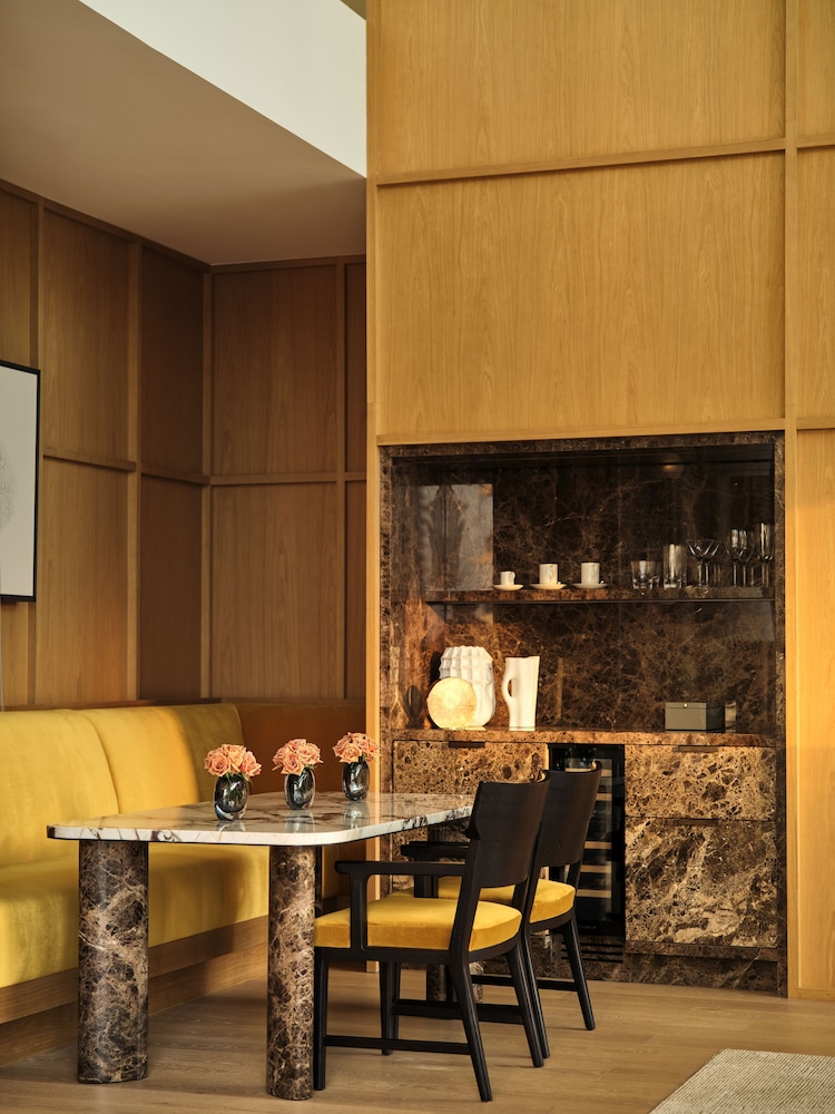 the lana dorchester collection