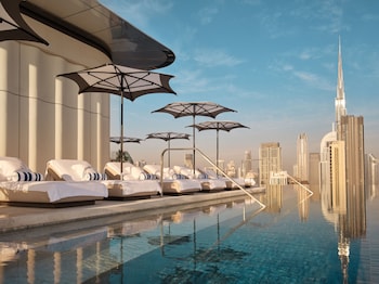 the lana dorchester collection