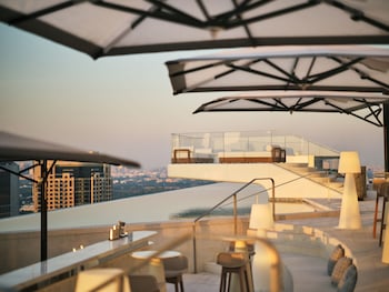 the lana dorchester collection
