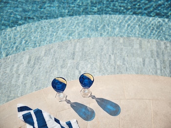the lana dorchester collection