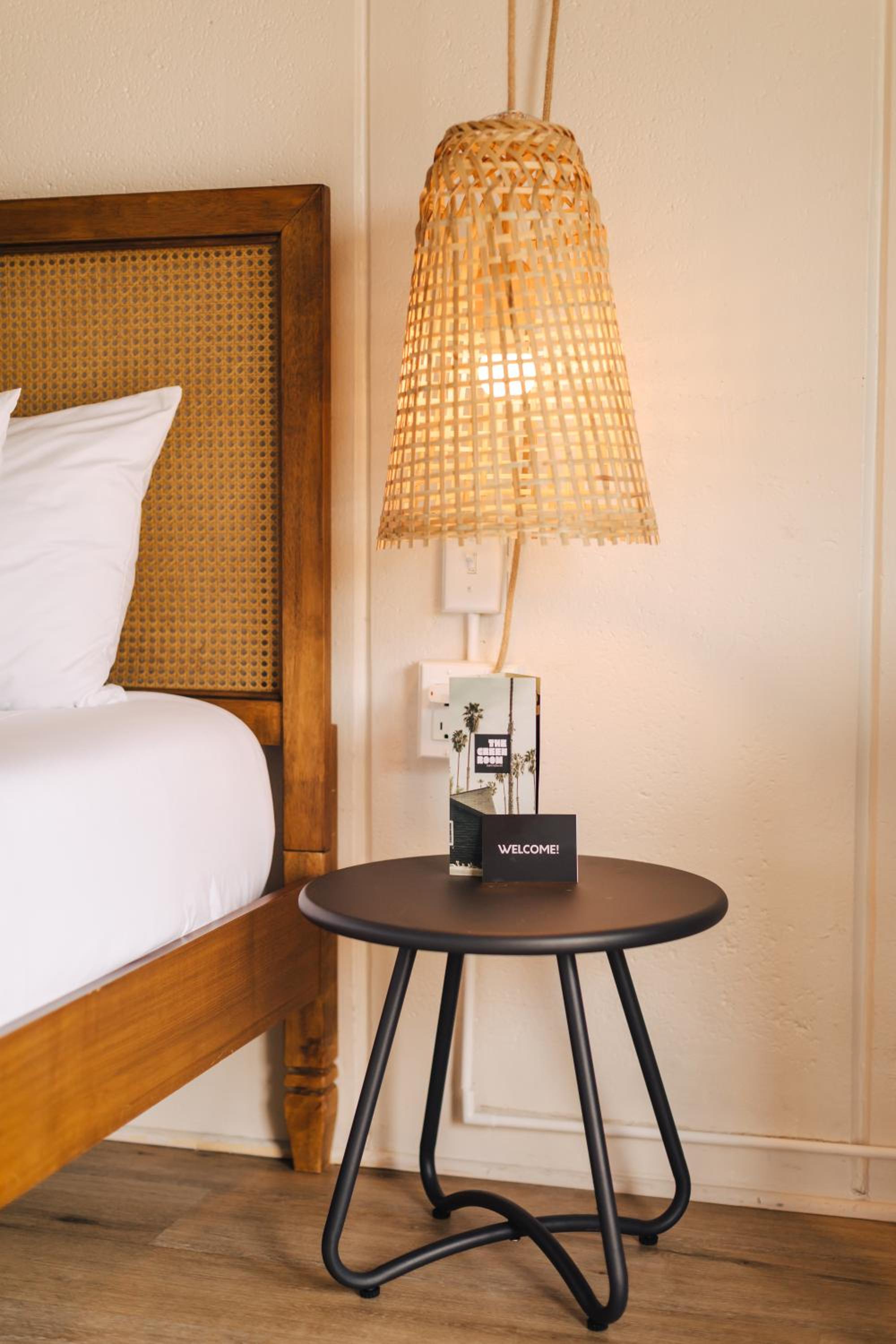 The Green Room Hotel,Laguna Beach>>Aliso Viejo,2 star