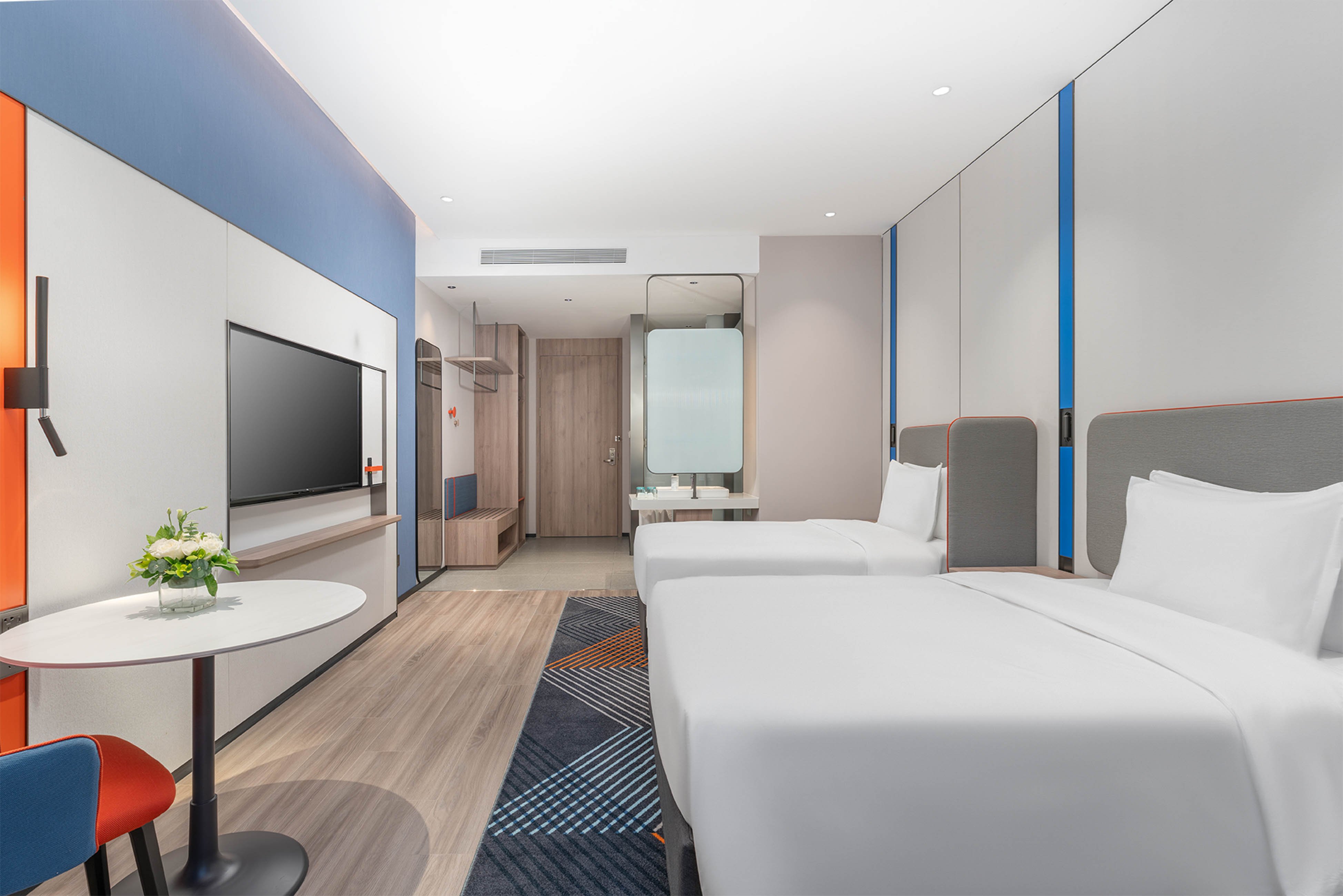 holiday inn express yinchuan yuehai an ihg hotel