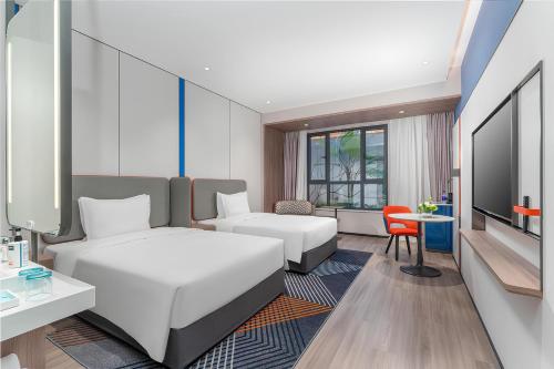 holiday inn express yinchuan yuehai an ihg hotel