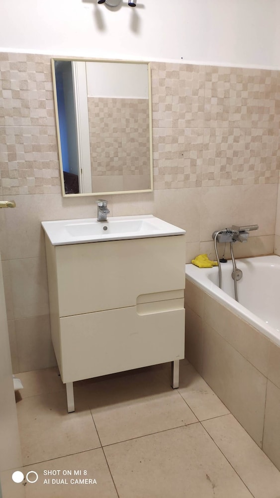 hostal estudios
