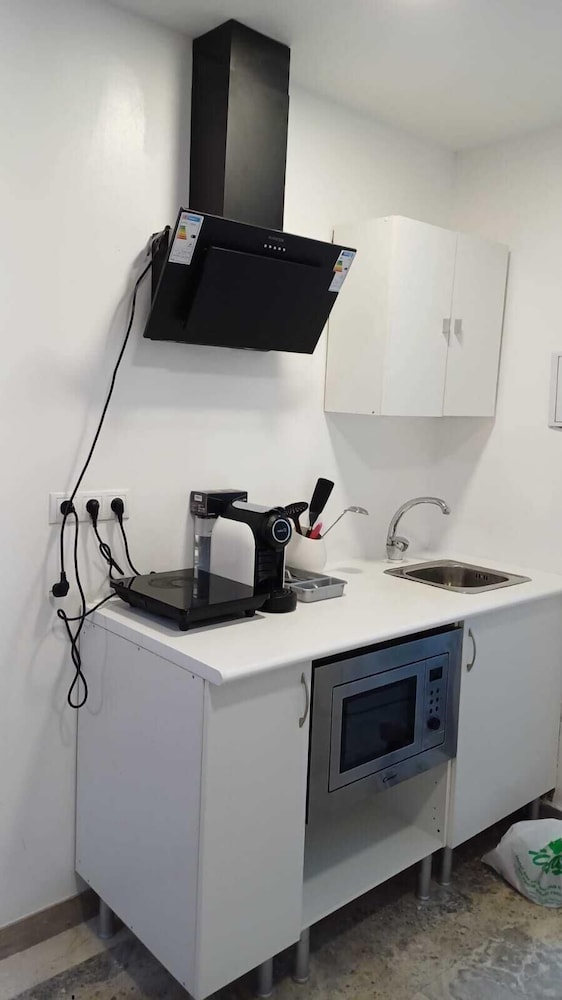 hostal estudios