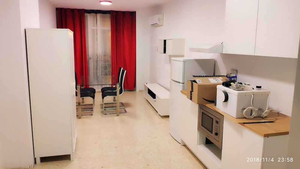 hostal estudios