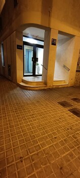 hostal estudios