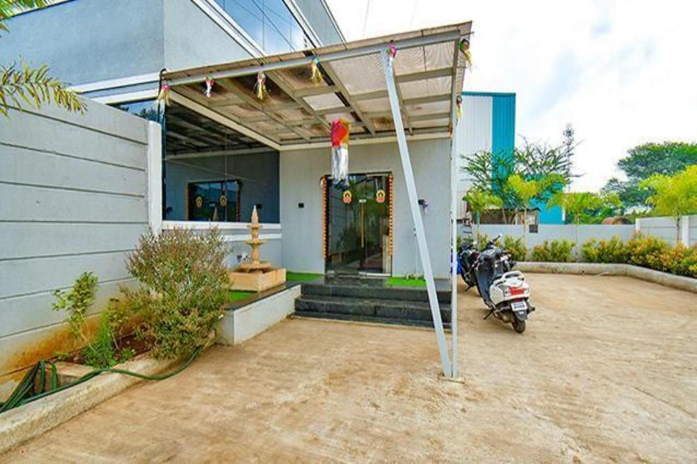 via tiru residency