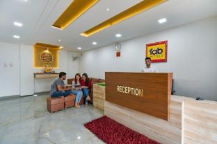 via tiru residency
