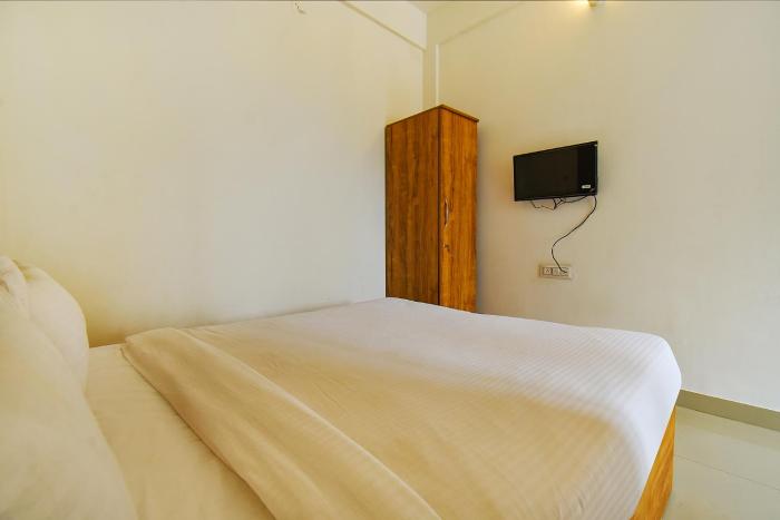via tiru residency