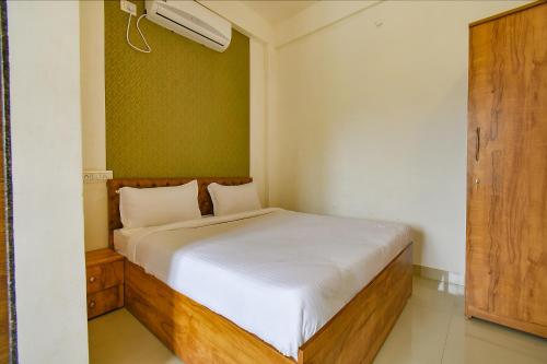 via tiru residency