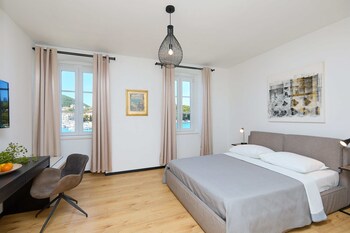 boutique garden rooms