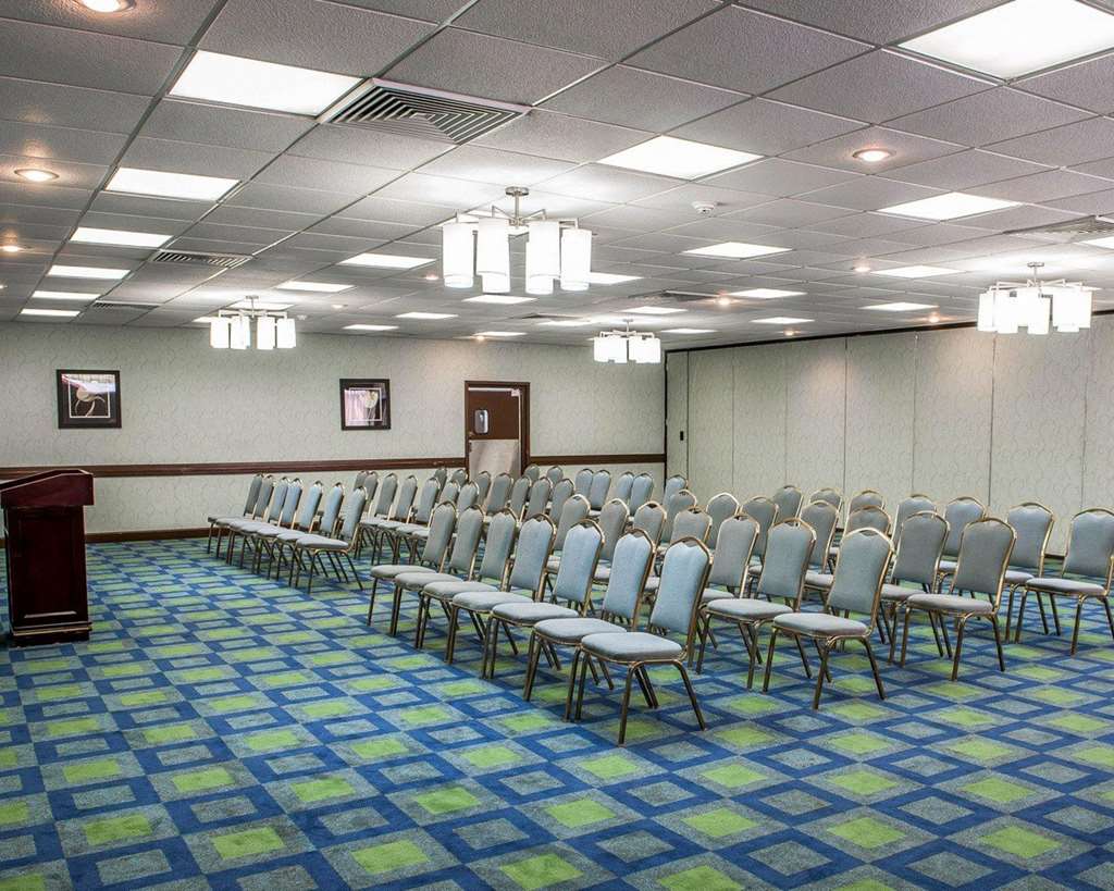 quality inn terre haute university area